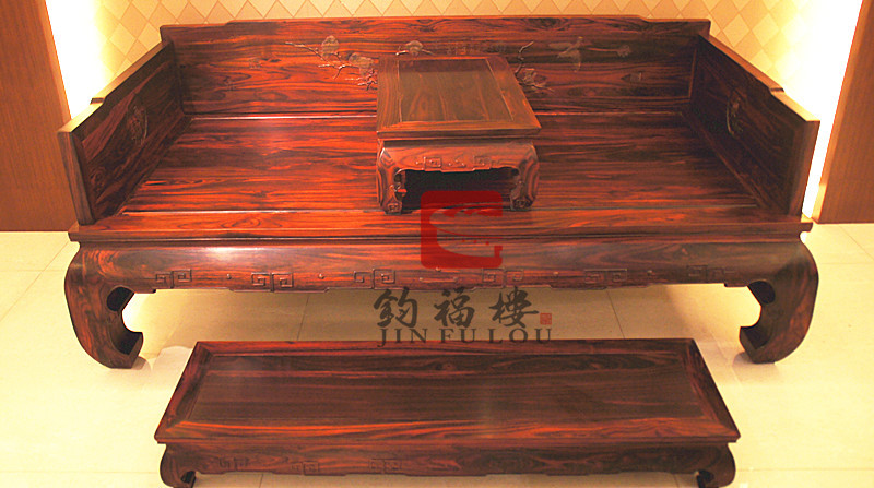 國(guó)花羅漢床